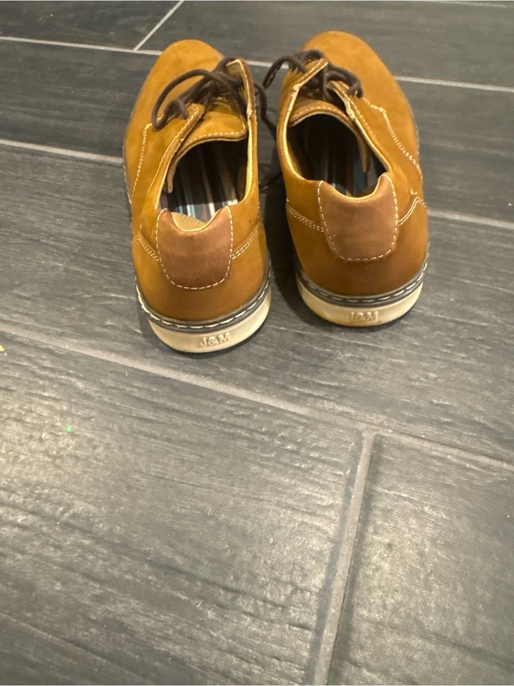 Johnston & Murphy Kids Tan Lace-Up Dress Shoes